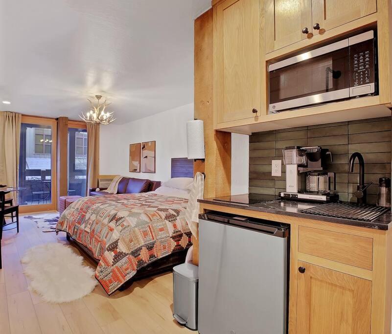 Slope Side Studio In Northstar Village! Тракі Екстер'єр фото